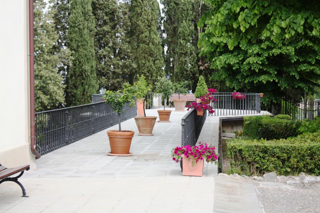 Villa Montarioso Сиена Экстерьер фото